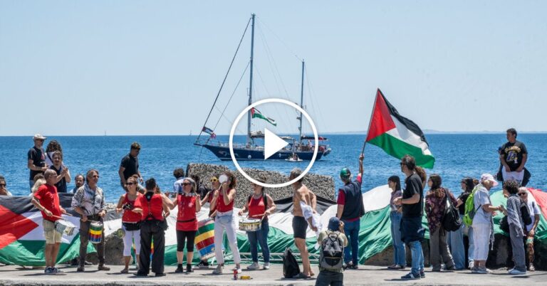 Israeli Forces Intercept Ship Carrying Aid to Gaza