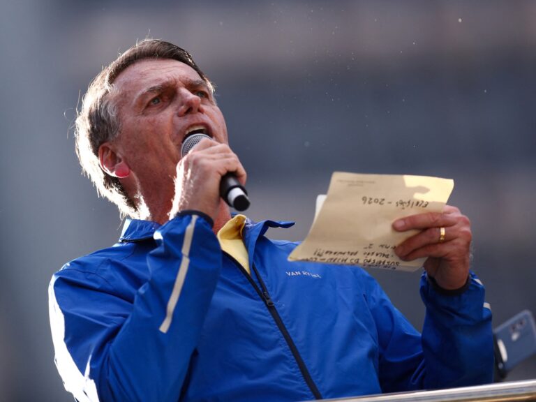 Bolsonaro mobilizes supporters in Brazil amidst trial for alleged coup plot against Supreme Court | Demonstrations Update