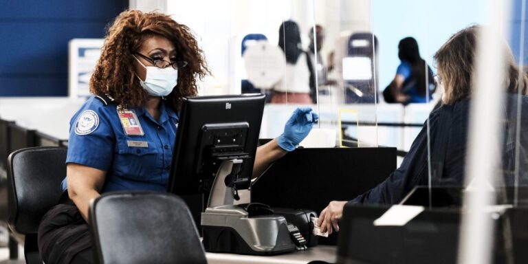 Chinese couple detained for smuggling a biological pathogen disguised in a tissue bundle
