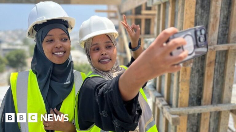 Women in Mogadishu are reaching new heights in the construction industry due to Somalia’s construction boom.