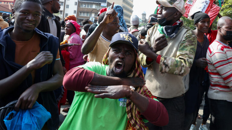 Kenyans march in the streets one year after deadly anti-government protests