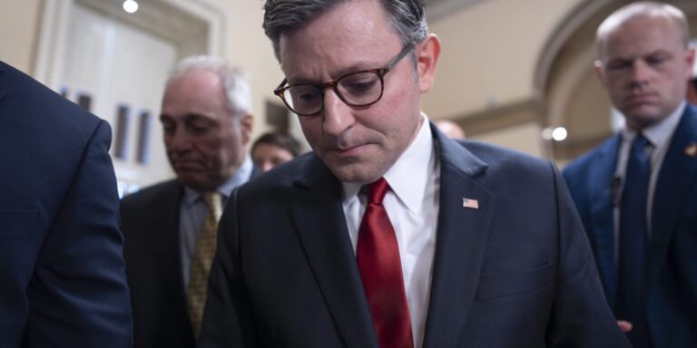 House GOP Struggles to Pass Trump’s Tax Bill as Members from Center and Far-Right Resist During Late-Night Session