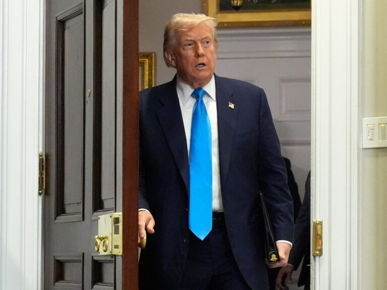 US Appeals Court Debates Legality of Trump Tariffs | Latest Updates from the Courts