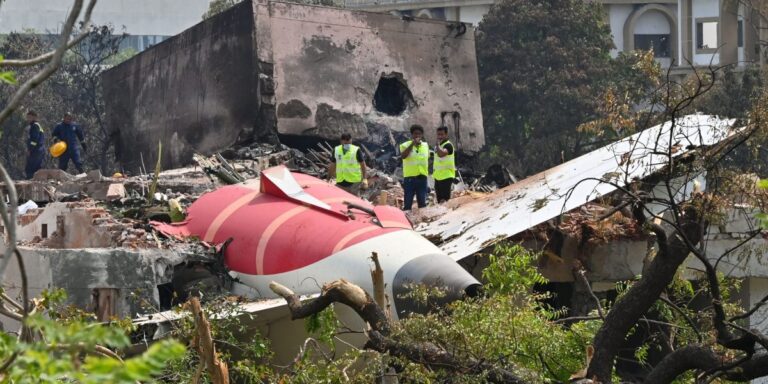 Pilots confused as fuel supply to Air India jet engines cut off moments before crash