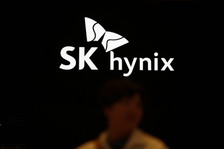 SK Hynix, a supplier for Nvidia, increases investment strategy following exceptional Q2 earnings.