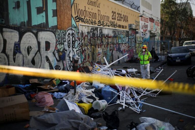 Trump issues directive to crack down on homeless encampments across the country