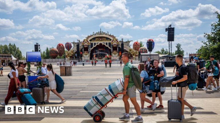 Organizers confirm festival will continue despite main stage fire