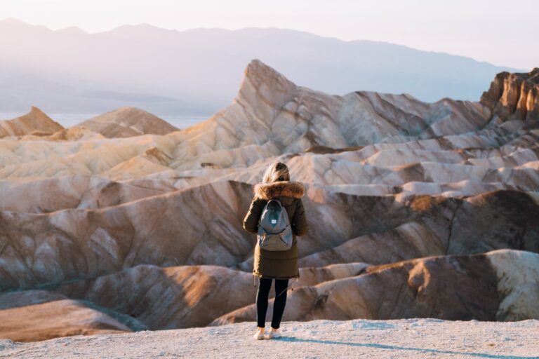 Top 50 Unique Travel Gifts for Women in 2025