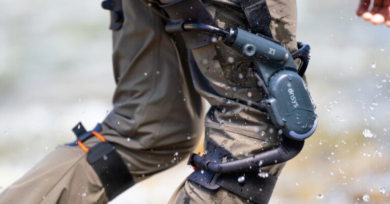 Leg Strength Boosted by 50 Percent with Knee Exoskeleton