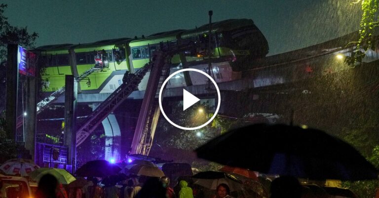 Mumbai Suffers from Flooding Due to Heavy Rainfall