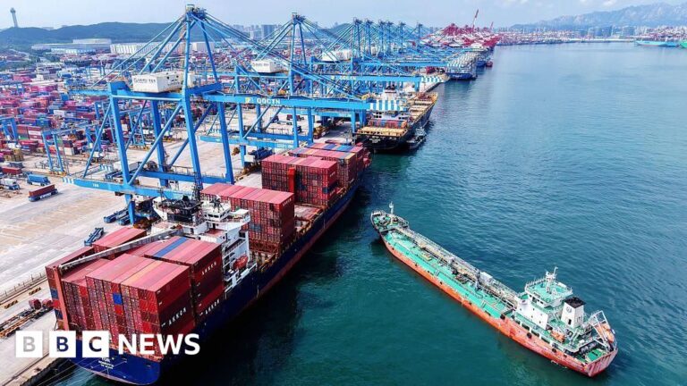 US and China agree to extend trade truce deadline by 90 days