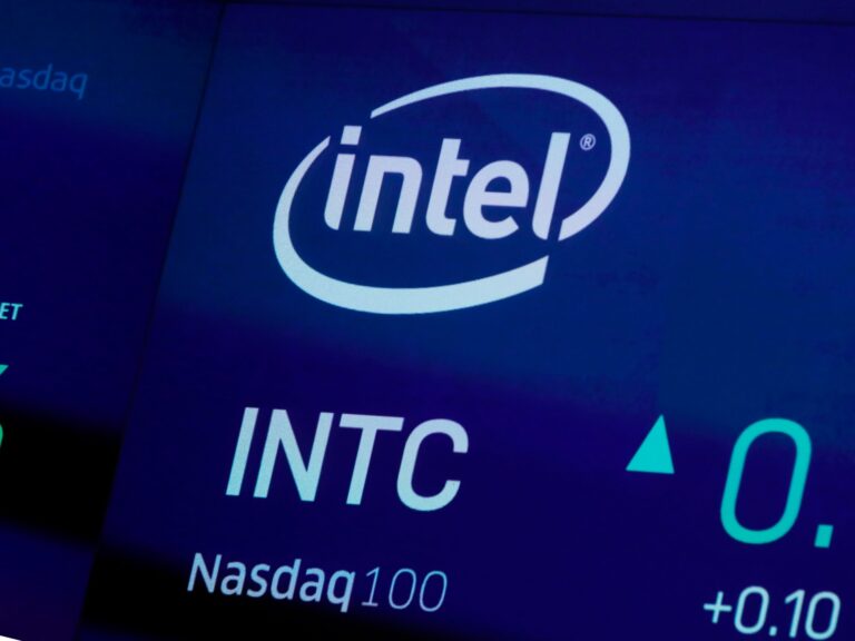 Trump administration purchases 10 percent stake in Intel for $5.7bn | Technology News