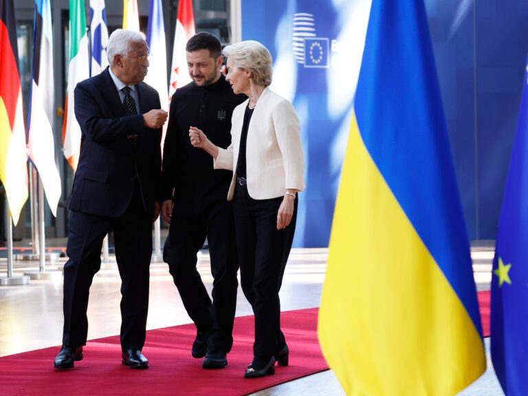 What are Zelenskyy and Europe asking of Trump before Putin summit? | Latest updates on Russia-Ukraine conflict