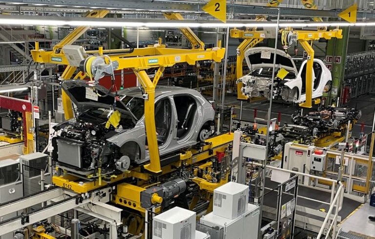 German business confidence reaches its highest level in over a year