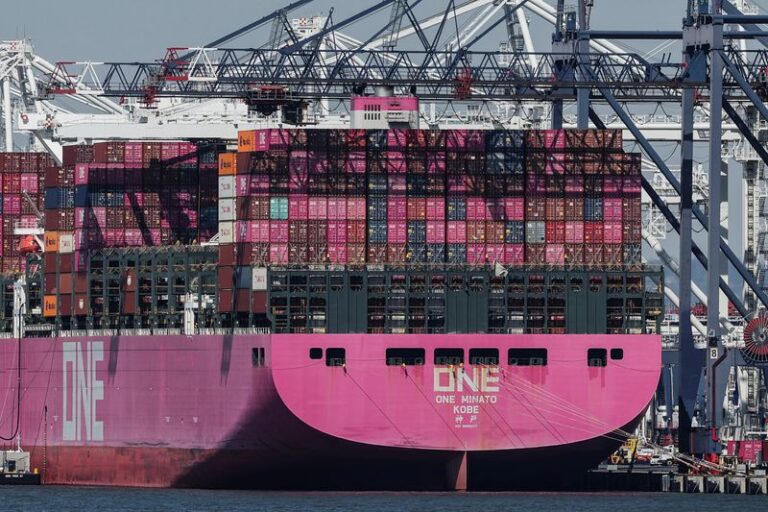 USTR states US continues trade deal negotiations despite court ruling
