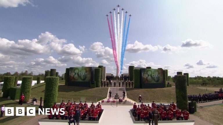80 Years On, Royals and Veterans Commemorate VJ Day