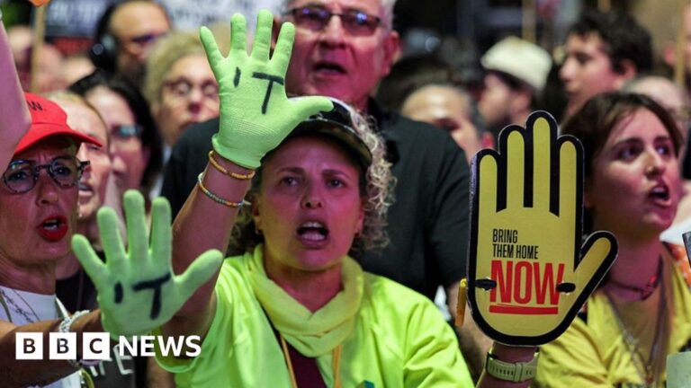 Protesters in Israel increase pressure against proposal to escalate conflict in Gaza