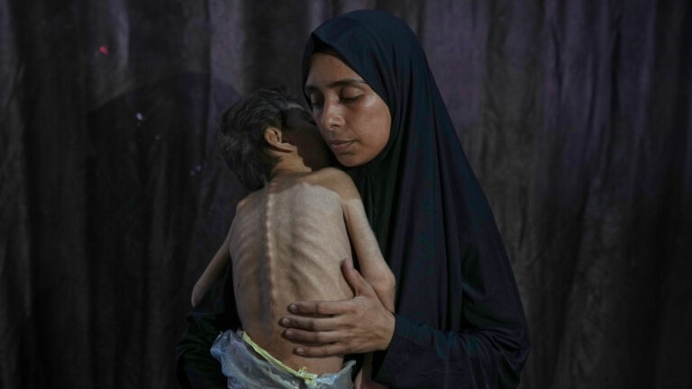 What is Trump’s stance on Israel’s treatment of Palestinians in the Israel-Palestine conflict?