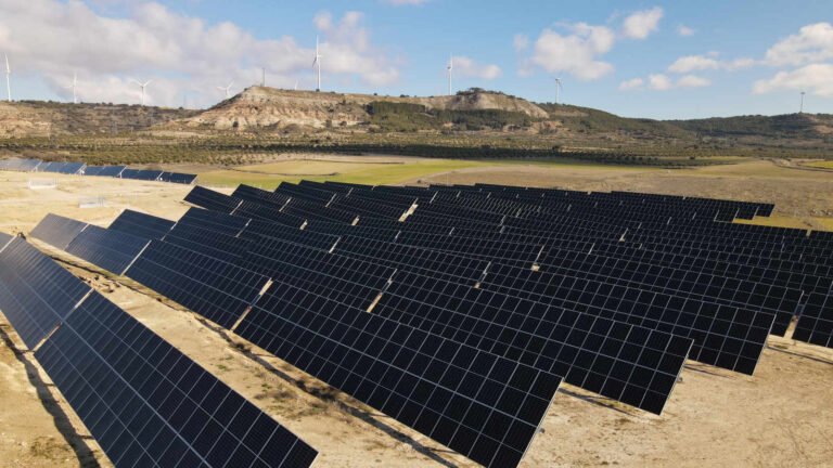 Hybridization of Renewables: The Collaboration of Wind and Solar Energy