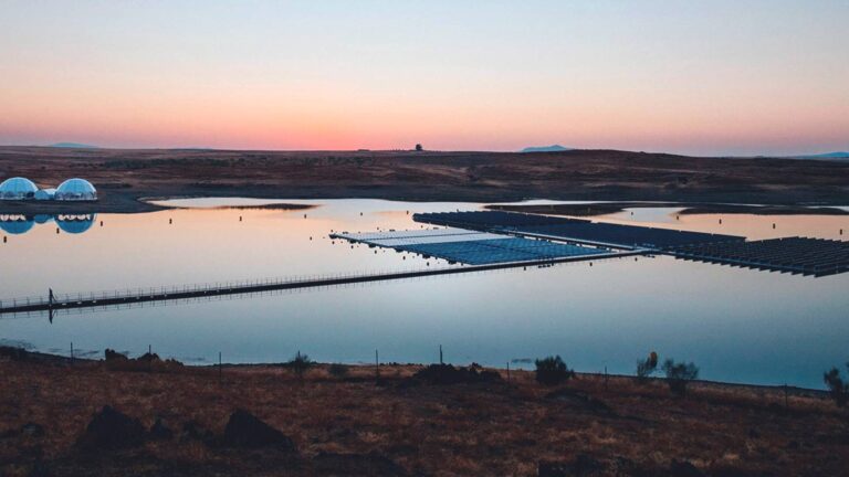 Renewable Energy on Water: Solar Panels Adopted by Water Reservoirs