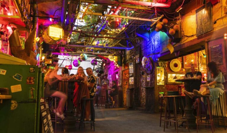 Top 7 Ruin Bars to Visit in Budapest in 2025
