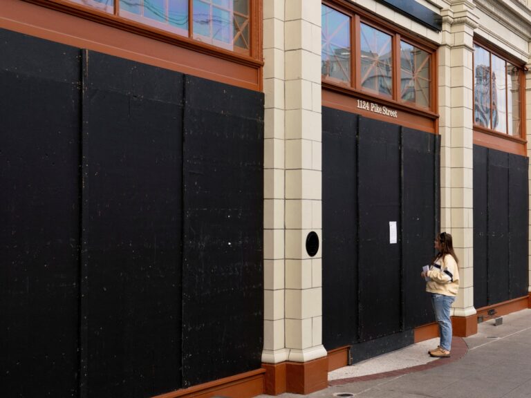 Starbucks to Shut Down Underperforming Stores as Part of Restructuring Plan | Business and Economic Updates