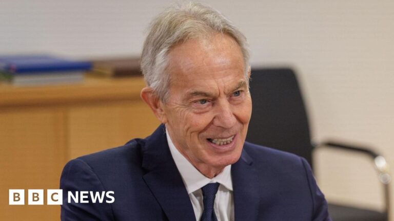 Tony Blair in talks to lead interim Gaza administration