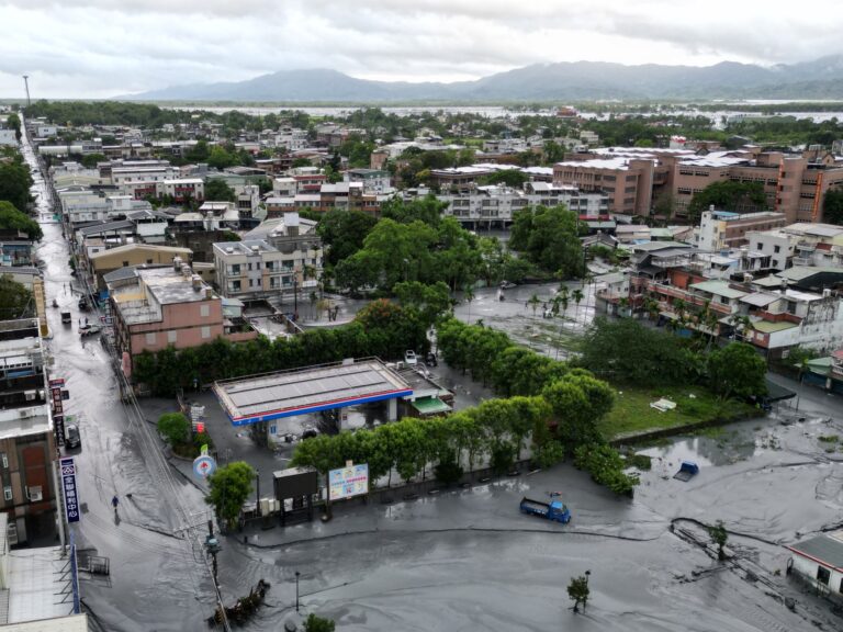 14 people killed in Taiwan by Super Typhoon Ragasa | Floods wreak havoc