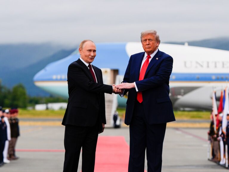 What actions has Trump taken to pressure Putin for a Ukraine truce?