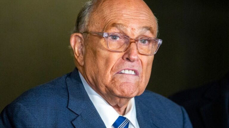 Donald Trump to award former New York Mayor Rudy Giuliani with highest civilian honor