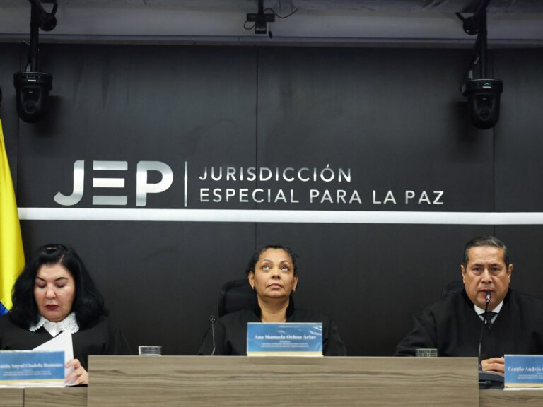 Colombian Court Sentences 12 Former Military Officers in FARC Case