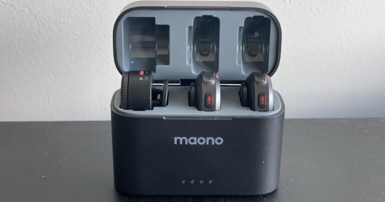 Budget-friendly wireless lavalier microphone kit for crisp sound quality