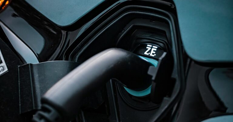 Shell’s new fluid can significantly accelerate EV charging