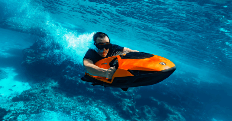 Flagship Submersible Water Jet Sled: Cayago Seabob SE63