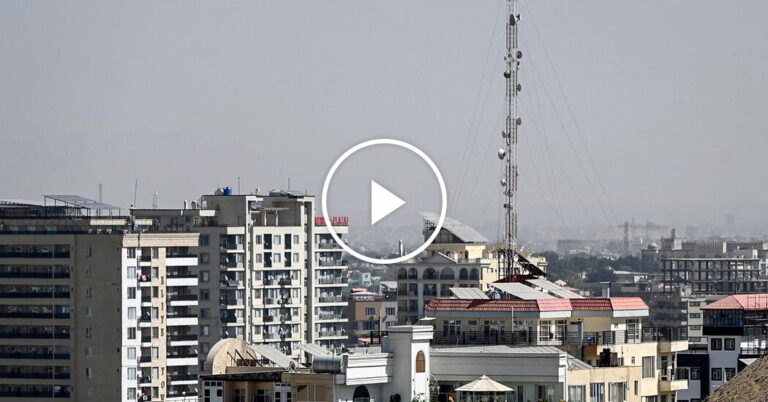 Daily Life in Afghanistan Disrupted by Internet Blackout