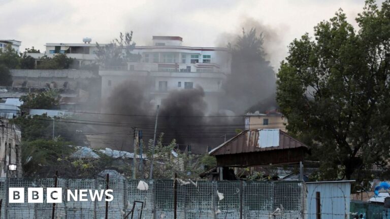 Al-Shabab militants disguise as soldiers to attack Somali jail