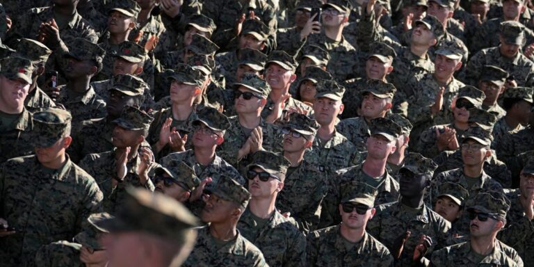 Report: Mysterious billionaire and top Trump supporter donates $130 million to pay troops during government shutdown