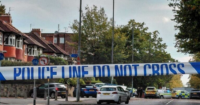 Manchester community stunned by synagogue attack | Religious community in shock