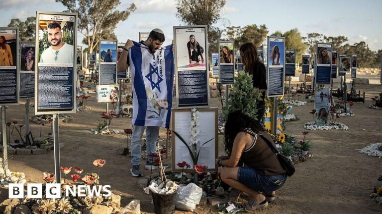 As Gaza peace talks progress, Israelis commemorate 7 October anniversary