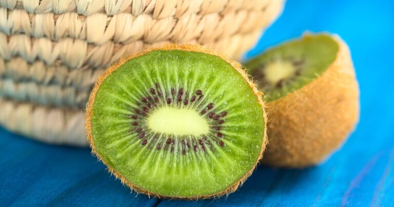 New Study Reveals Kiwi as the Most Effective Solution for Constipation Relief