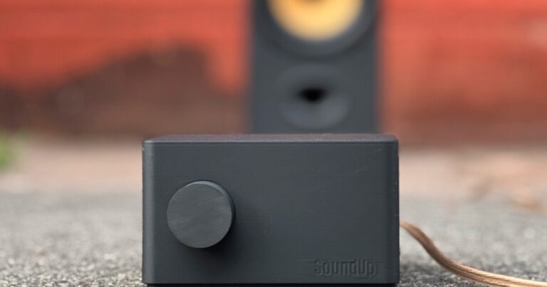 Transform Vintage Speakers into Bluetooth Devices with SoundUp