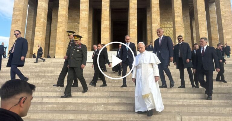 Pope Leo Makes Historic Visit to Middle East as Pontiff