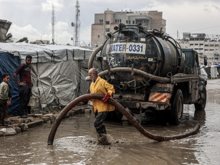 Heavy rains flood Gaza tent camps, causing suffering for displaced Palestinian families | Israel-Palestine conflict News
