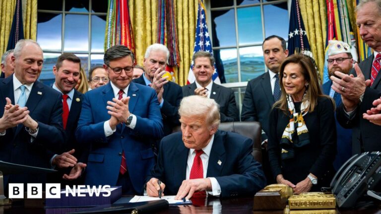 Trump rejoices as Democrats deal with aftermath of shutdown conclusion