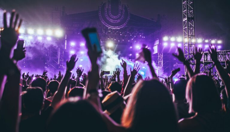 UK to implement ban on reselling tickets at prices higher than original