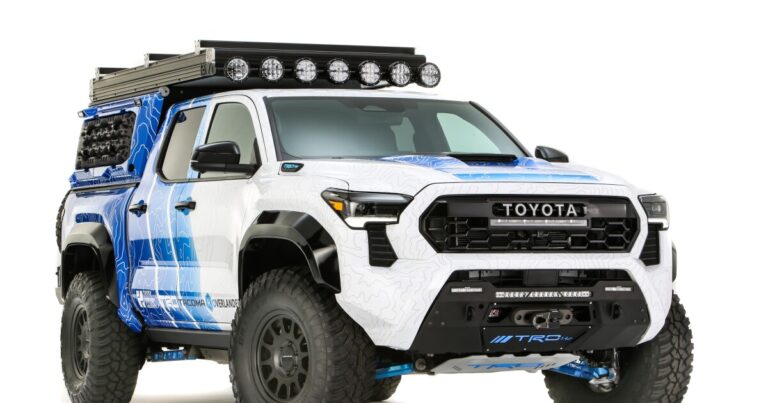 Truck with Hydrogen Fuel Cell by SEMA