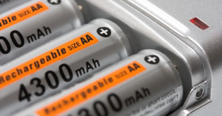 Affordable new electrode sponge recycles battery lithium