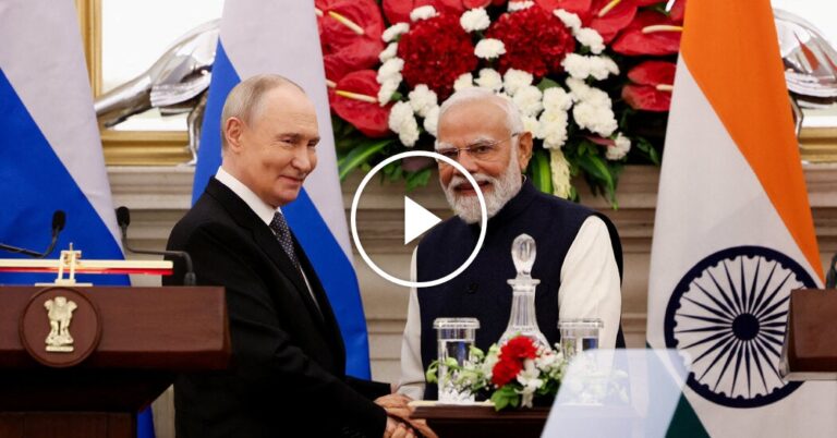 India Gives Putin a Warm Welcome