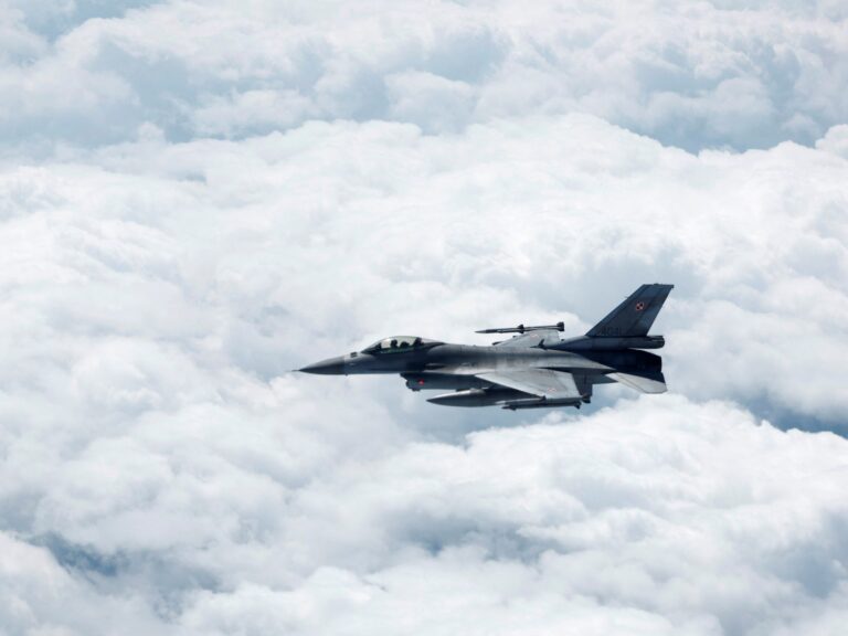 Polish fighter jets intercept Russian spy plane near airspace boundaries | NATO News