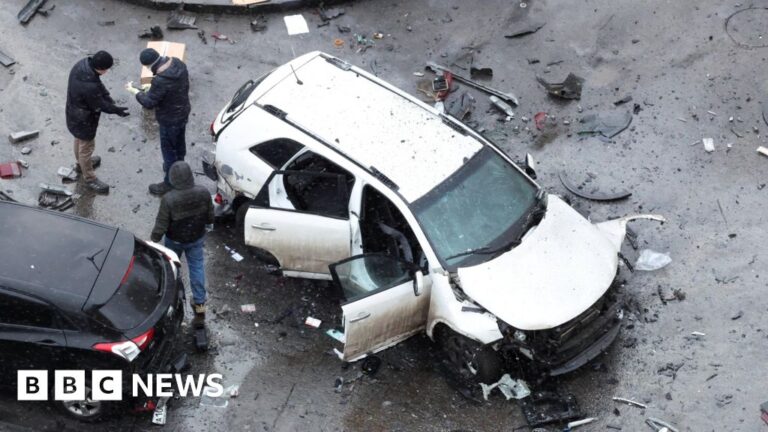 Officials claim that a Russian general was killed in Moscow by a car bomb.